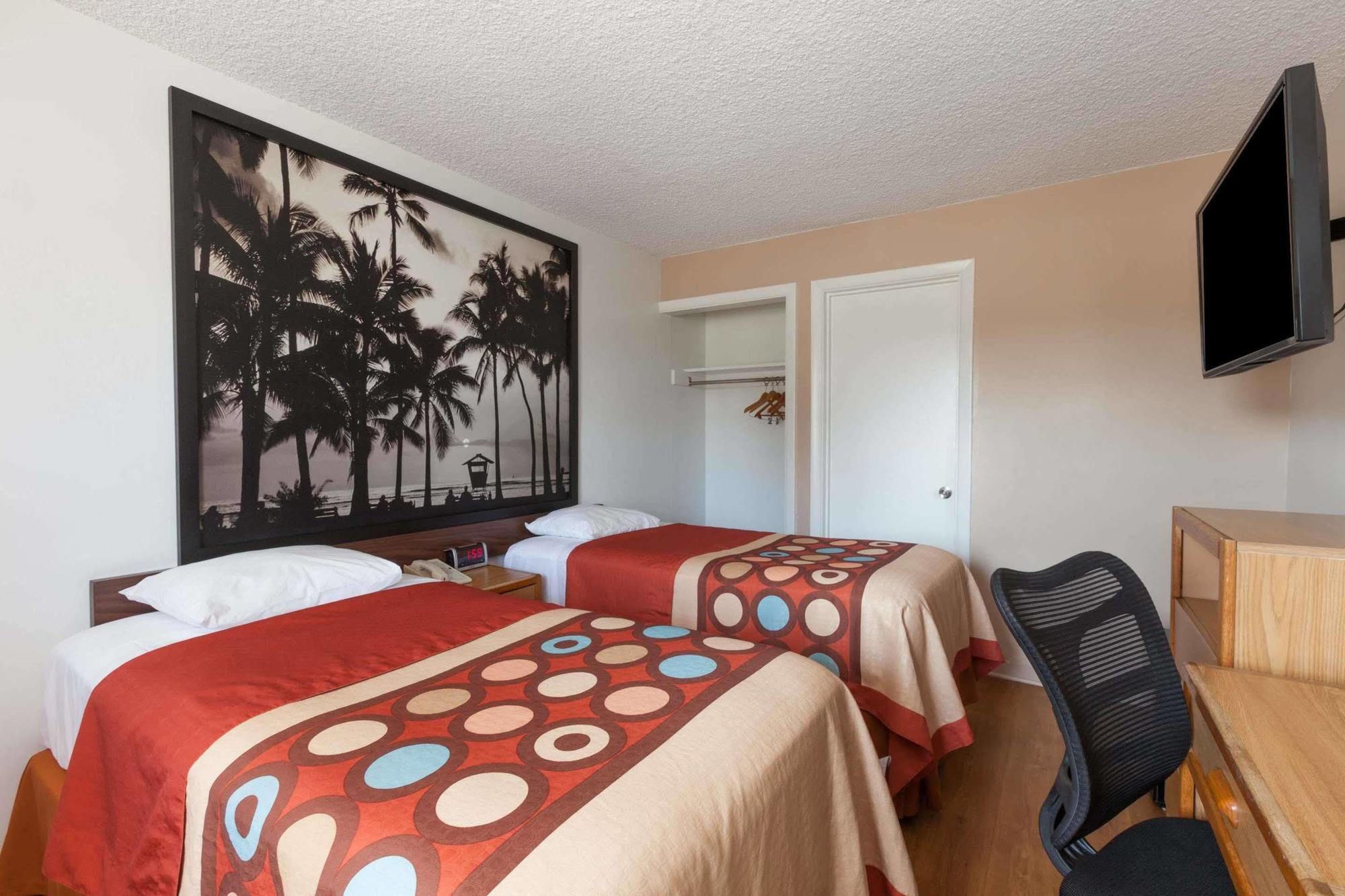 Hotel Super 8 By Wyndham Santa Barbara/Goleta Exterior foto